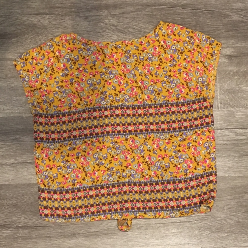 Mission tie-front floral print top - Picture 7 of 7